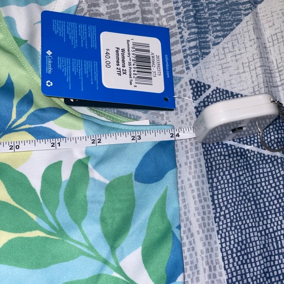 NWT COLUMBIA WOMENS SUMMERDRY SHORT SLEEVE PRINTED TEE. OMNI WICK QUICK DRY. - Picture 7 of 10